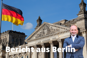 Kai Koeser vor dem Bundestag