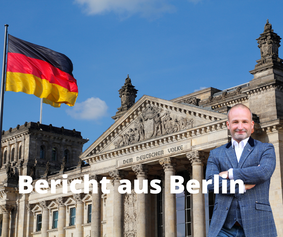 Kai Koeser vor dem Bundestag