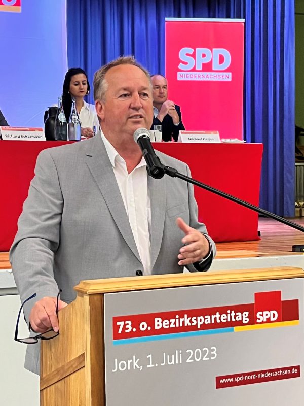 Uwe Santjer, SPD-Parteitag Nord-Niedersachsen